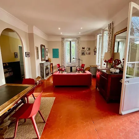 Family Of 150m2 With Swimming Pool In * Hyères
