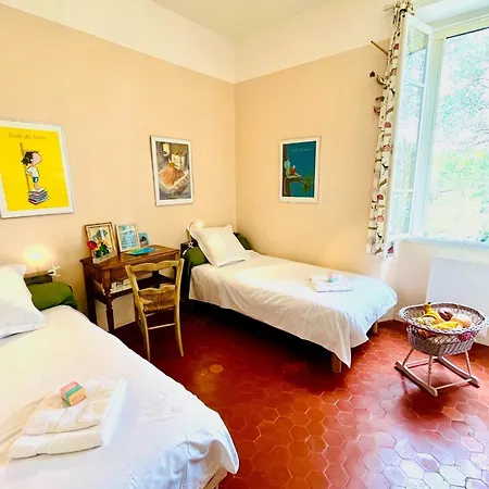 Family Of 150m2 With Swimming Pool In Сasa de vacaciones *
