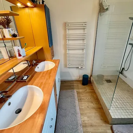 Family Of 150m2 With Swimming Pool In * Hyères