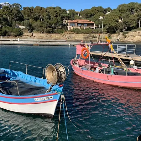 Family Of 150m2 With Swimming Pool In Сasa de vacaciones Hyères